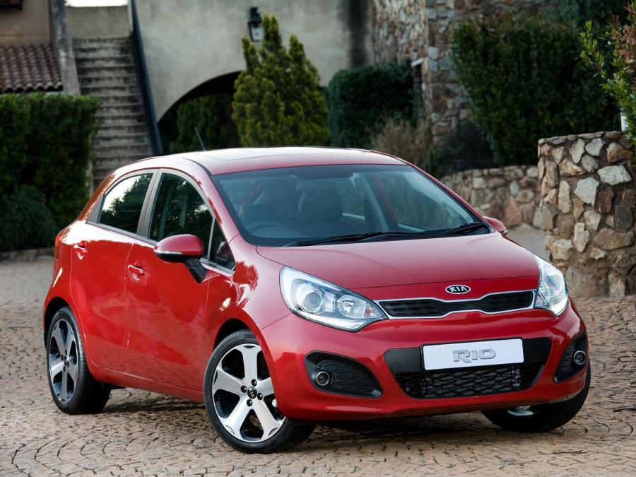  Kia Rio 5-Door 2011 года  (ZA) (фото 18 из 24)